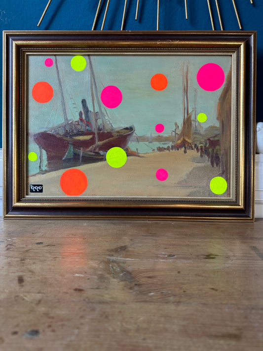 #75 Dotty seaside promenade